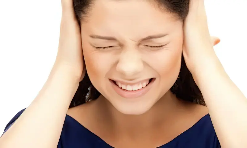 Свист у вухах: причини, симптоми та методи полегшення 6