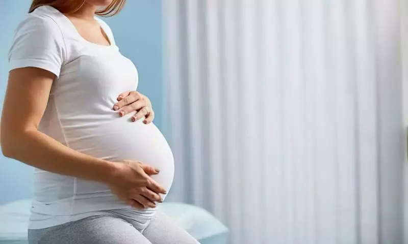 вагітна жінка